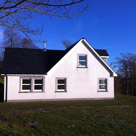 Highland Farm Cottages Dingwall Bagian luar foto